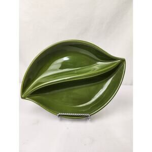 Crate & Barrel Retro Olive Green Leaf Shaped Divided Serving Dish 12" x 9" New